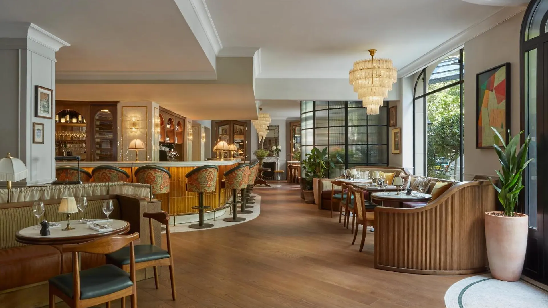 Miiro Le Grand Hotel Cayre Paris France