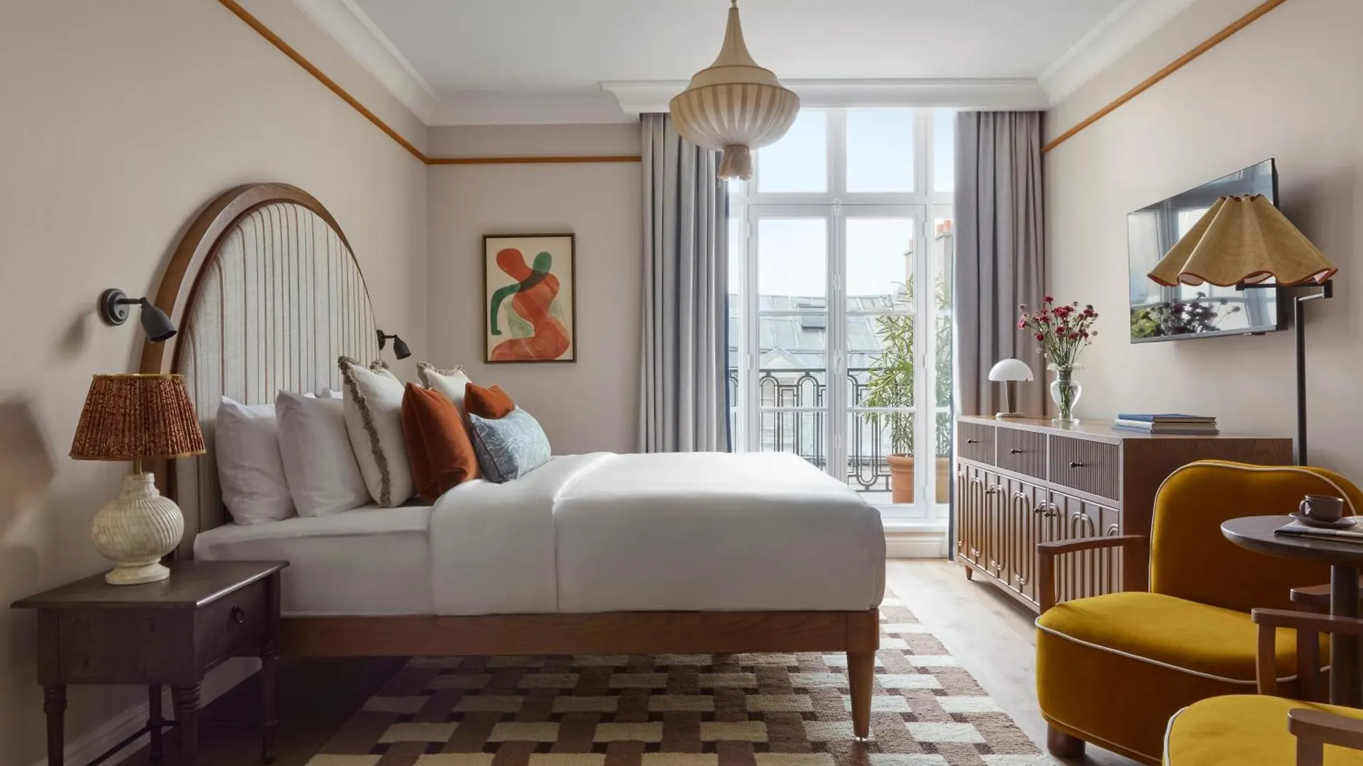 Miiro Le Grand Hotel Cayre Paris